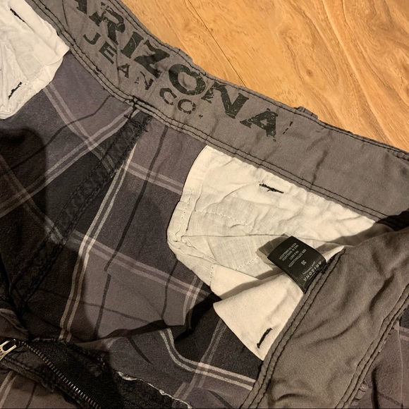 Arizona Jean Co Size 36 Shorts - Picture 2 of 3